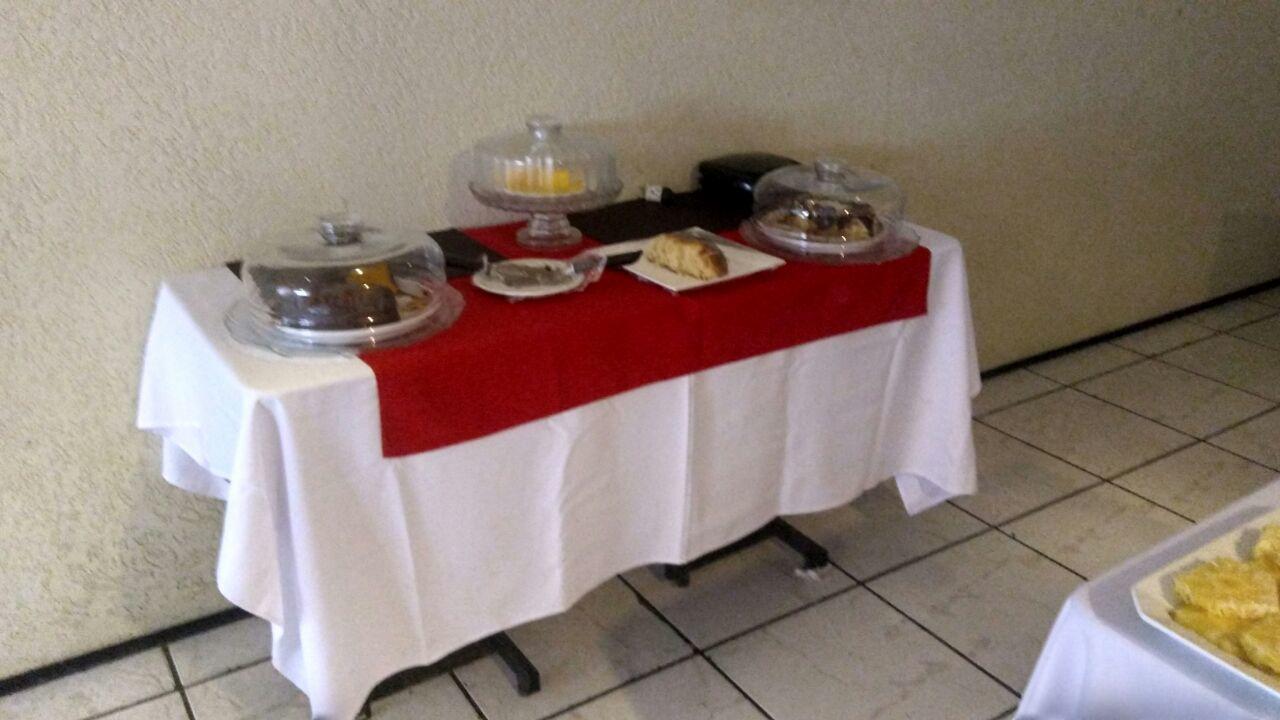 Derby Hotel Собрал Екстериор снимка